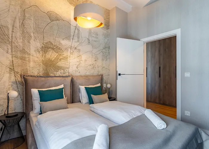 Gorski Eden Ii By Comfort